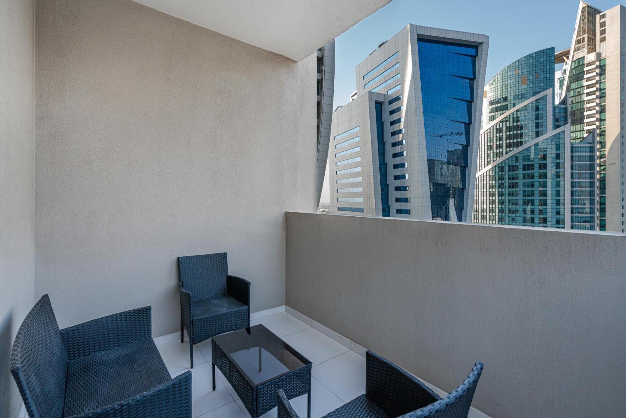 Citihome - 1Br At Merano Tower By Damac Dubaj Kültér fotó